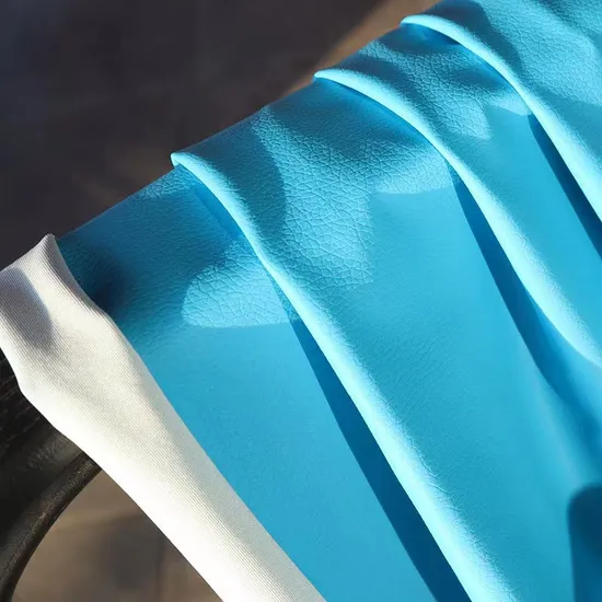 Четыре толщиной 0,45 мм